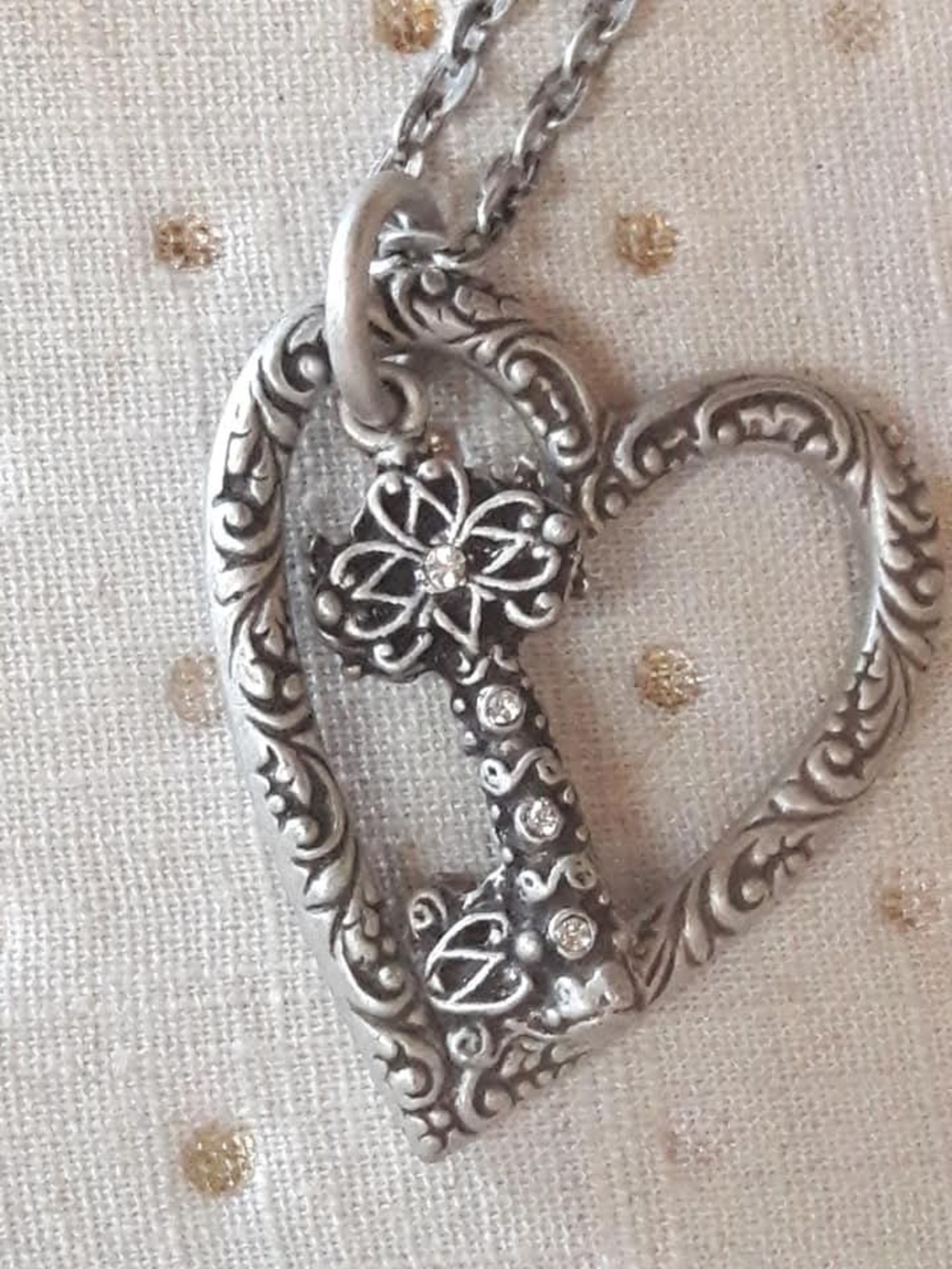 Sweet Romance Silver Heart Key Necklace with Floral Motif